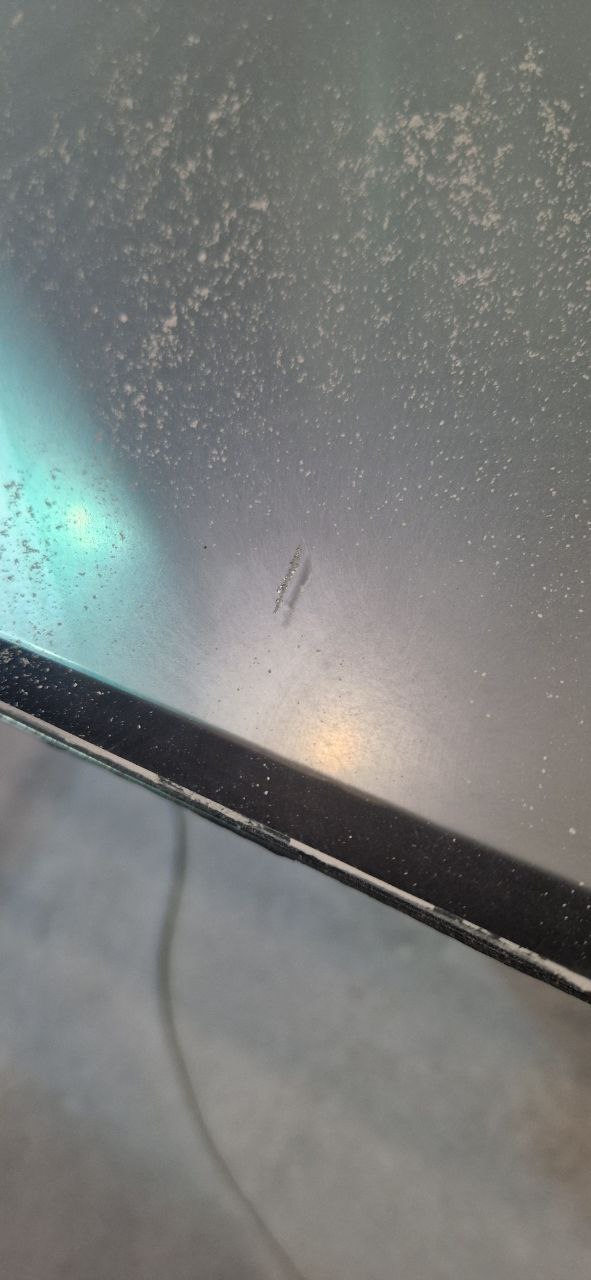 Фото повреждения стекла